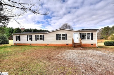 Saluda River Home For Sale in Piedmont South Carolina