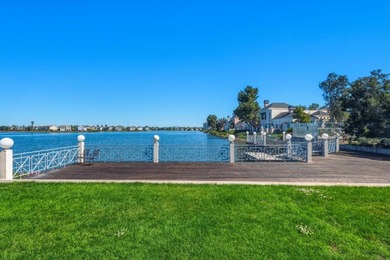 A rare opportunity to own a beautifully single-level residence - photo 42