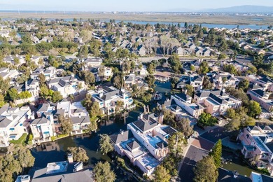 A rare opportunity to own a beautifully single-level residence - photo 45