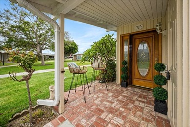 IMMACULANT 2 bedroom 1 1/2 bath corner unit in Mutual 10! This - photo 11