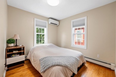 Welcome to 12 Woodbury Ave, where the charm of Portsmouth meets - photo 11