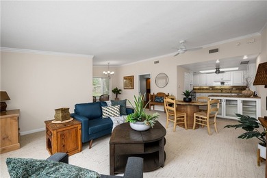 IMMACULANT 2 bedroom 1 1/2 bath corner unit in Mutual 10! This - photo 19