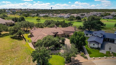 Extraordinary Parade Home on Orange Plum #14 in Summit Rock - photo 4