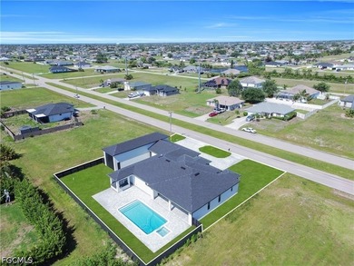 POOL HOME - RV PARKING - OUTDOOR KITCHEN - RESORT LIVING Welcome - photo 49