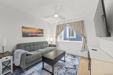 Beautifully renovated 3bed/3bath townhome located steps from the - photo 18