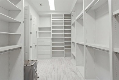 Luxury living awaits in this stunning, completely remodeled - photo 20