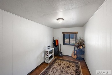 Welcome to where country living meets convenience! Nestled on 1 - photo 24