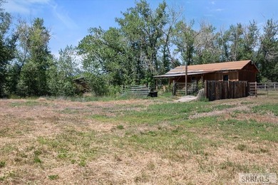 Welcome to where country living meets convenience! Nestled on 1 - photo 40