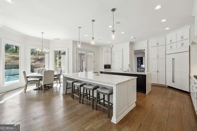 Stunning 9,900 sq ft custom estate located in a prestigious - photo 16