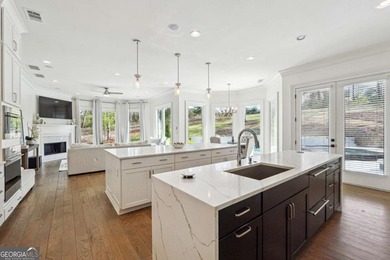 Stunning 9,900 sq ft custom estate located in a prestigious - photo 17