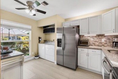 Beautiful one-of-a-kind villa in the desirable Camelot Village - photo 17