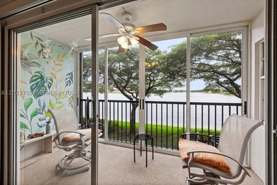 Beautiful 2-bedroom, 2-bathroom condo for sale in the desirable - photo 22