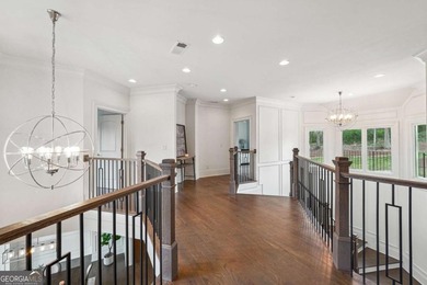 Stunning 9,900 sq ft custom estate located in a prestigious - photo 23