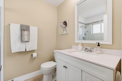 Beautiful one-of-a-kind villa in the desirable Camelot Village - photo 26