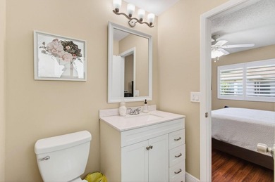 Beautiful one-of-a-kind villa in the desirable Camelot Village - photo 29