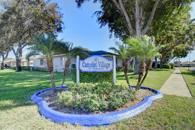 Beautiful one-of-a-kind villa in the desirable Camelot Village - photo 52