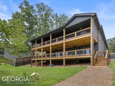 Lake Lanier Home For Sale in Cumming Georgia