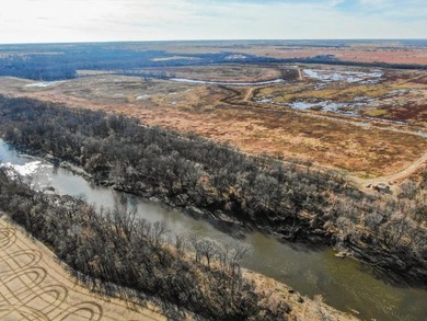 This riverfront gem is a flat-out fantastic waterfowl hunting - photo 21
