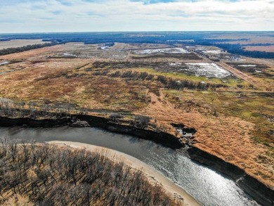 This riverfront gem is a flat-out fantastic waterfowl hunting - photo 25