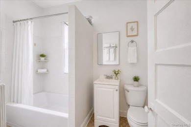 Exceptional investment opportunity in the desirable Wakefield - photo 28