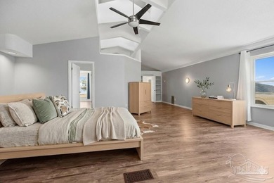 Rare is an understatement. This is a 1.33-acre coastal sanctuary - photo 8