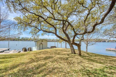 Set within the coveted Blue Lake Estates of Horseshoe Bay, this - photo 3