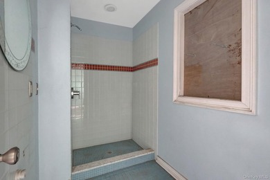 Hi-Ranch Style Home. This Home Features 6 Bedrooms, 2 Full Baths - photo 13