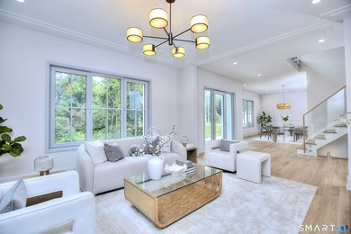 Tucked away on a quiet cul de sac in the desirable Hunt Club - photo 4