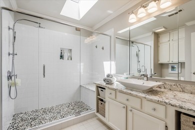 You will Appreciate the UPDATES, TASTEFUL DECORATING, and - photo 15