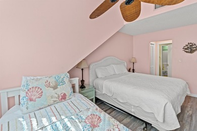 Welcome to Unit 14-E in Richmond Park at Kingston Plantation. A - photo 16