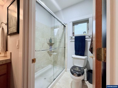 Cozy home nestled in desired Creekside Estates. Relax by the gas