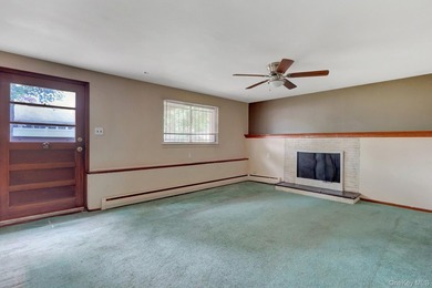 Hi-Ranch Style Home. This Home Features 6 Bedrooms, 2 Full Baths - photo 18