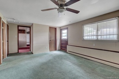 Hi-Ranch Style Home. This Home Features 6 Bedrooms, 2 Full Baths - photo 19