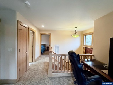 Cozy home nestled in desired Creekside Estates. Relax by the gas