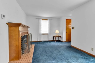 Welcome to this 2 Bedroom, 1 Bath All Brick Ranch at 10 Alberta - photo 22