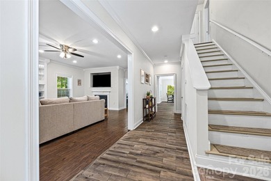 Welcome to this Charleston-style Southern charmer in the highly - photo 5