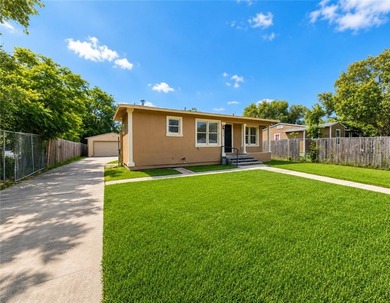 Welcome to 1532 Daytona Dr - a beautifully renovated 3-bedroom - photo 2