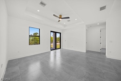 Welcome to the Moon Model, a beautifully designed contemporary - photo 11