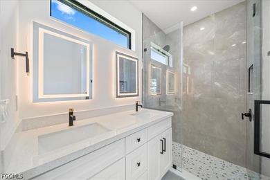 Welcome to the Moon Model, a beautifully designed contemporary - photo 21