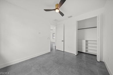 Welcome to the Moon Model, a beautifully designed contemporary - photo 27