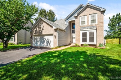 Lake Home Sale Pending in Aurora, Illinois