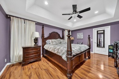 Welcome to this well-appointed 4-bedroom, 3-bathroom residence - photo 12