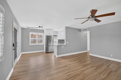 Stunning Fully Renovated 2-Bedroom, 2-Bath Condo with - photo 15