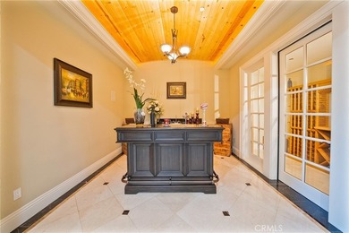 Located in a prime Arcadia neighborhood with access to - photo 18