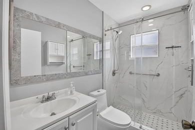 Stunning Fully Renovated 2-Bedroom, 2-Bath Condo with - photo 19