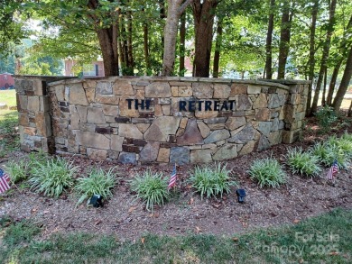 Great price improvement! This custom-built waterfront home on - photo 8