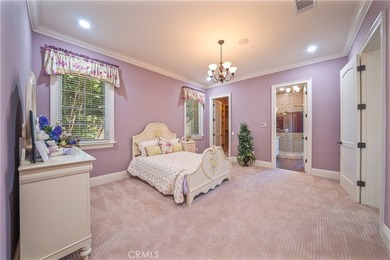 Located in a prime Arcadia neighborhood with access to - photo 28