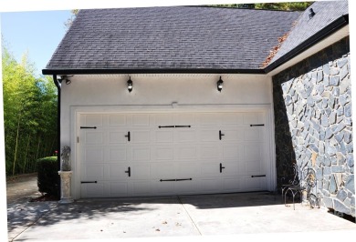 Great price improvement! This custom-built waterfront home on - photo 10