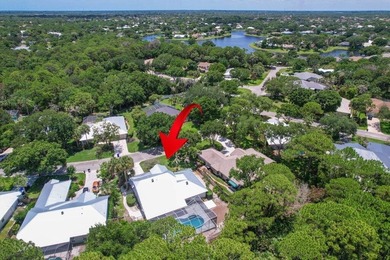 Welcome to this well-appointed 4-bedroom, 3-bathroom residence - photo 31