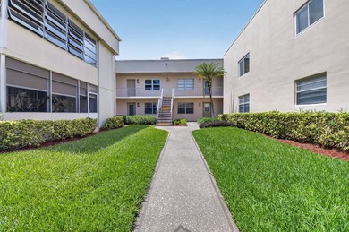 Stunning Fully Renovated 2-Bedroom, 2-Bath Condo with - photo 34